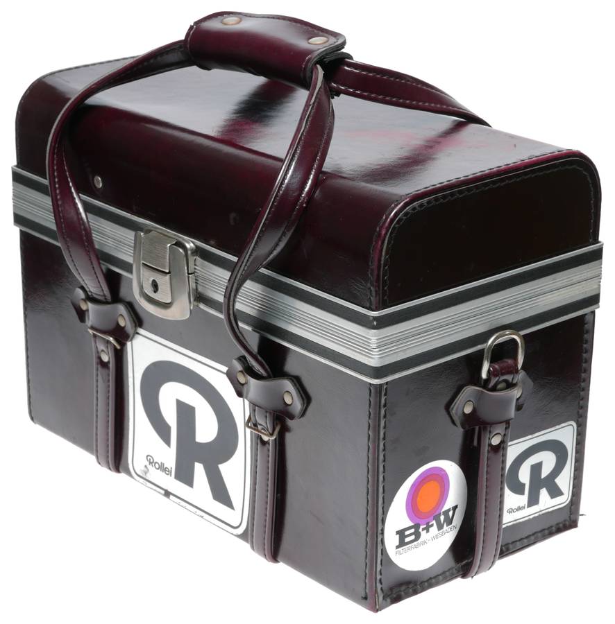 Camera case vintage and universal fits film cameras