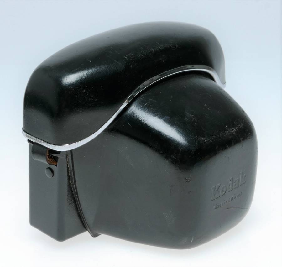 Kodak SKR Black vintage film camera antique leather case in used condition