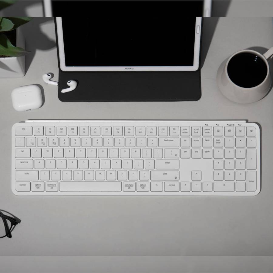 Keychron B6 Pro Ultra-Slim 100% Wireless Keyboard  Ivory White