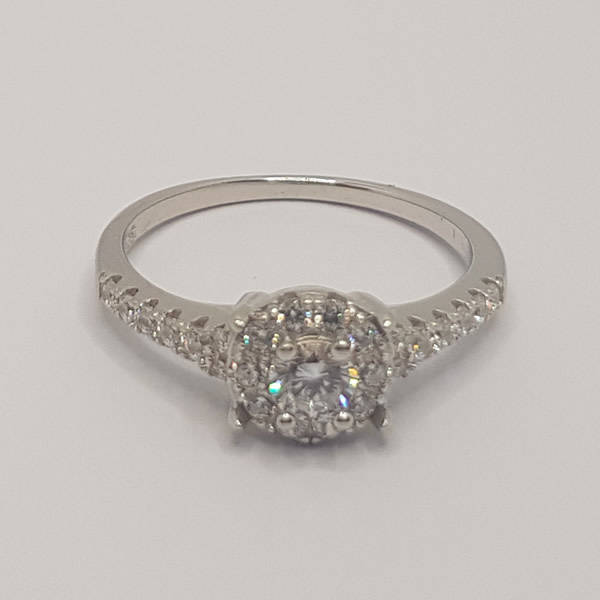 Ring Round White Cubic Zirconia R02