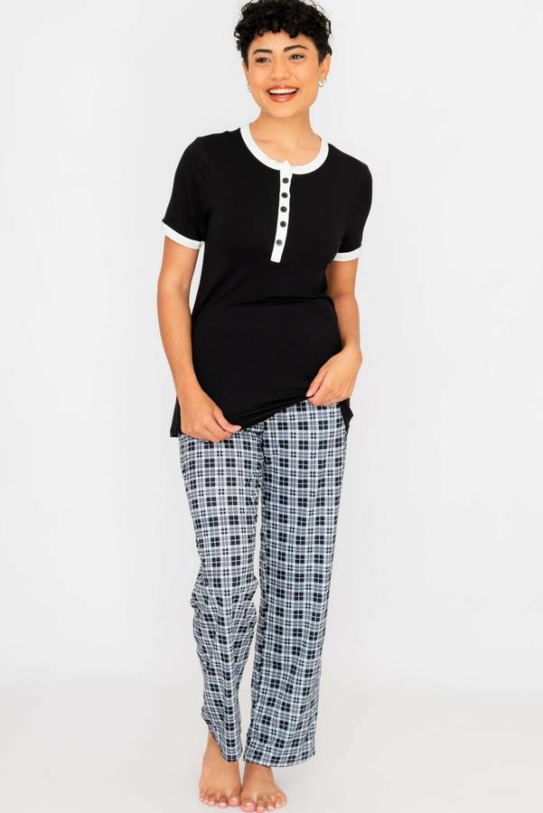 Ladies Short Sleeve Pyjama Set With Pockets