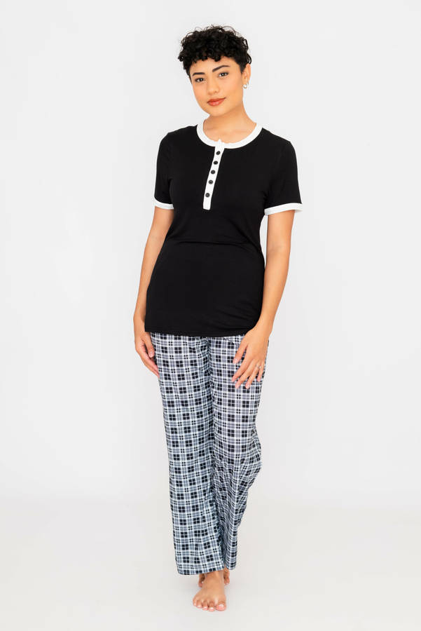 Ladies Short Sleeve Pyjama Set With Pockets