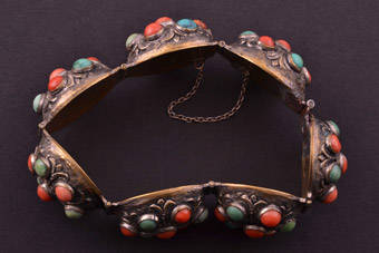 Vintage Oriental Bracelet |  |