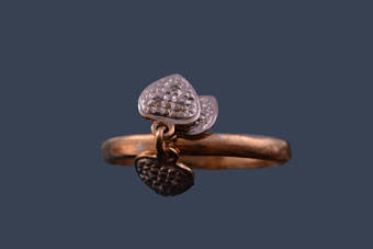 Gold Vintage Ring |  |