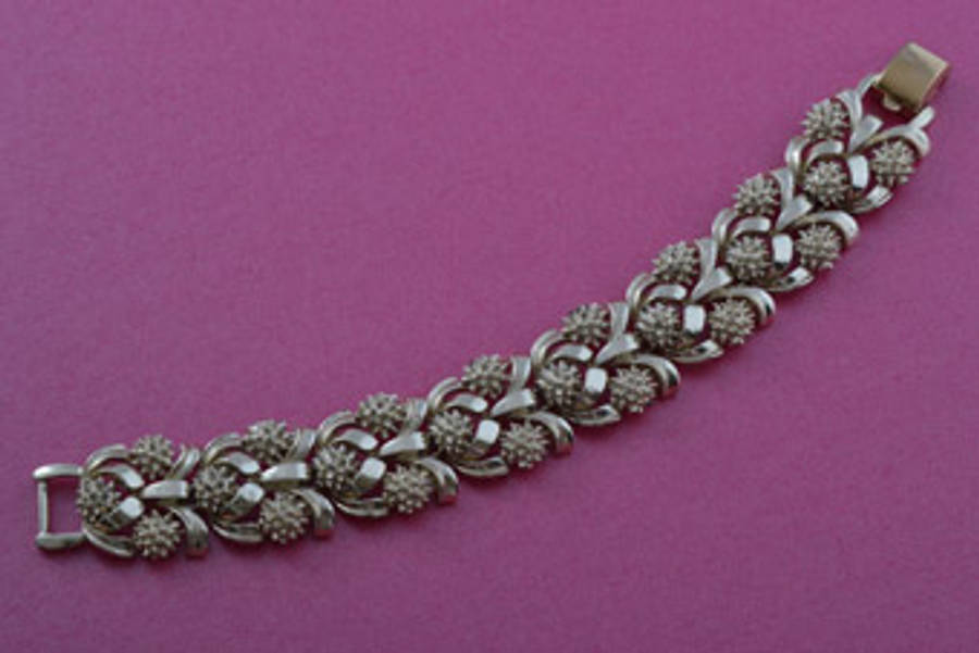 1950's Coro Bracelet |  |