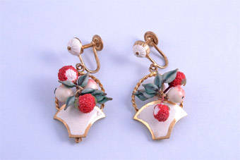 1950's Screw On Earrings |  |