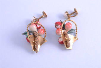 1950's Screw On Earrings |  |