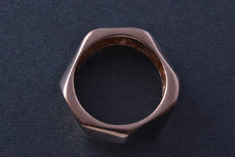 Silver Retro-Style Ring |  |