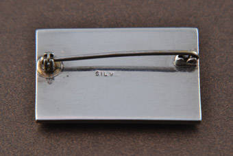 Silver Retro Brooch |  |