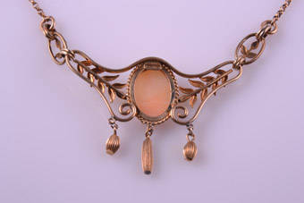 1940's Necklace |  |