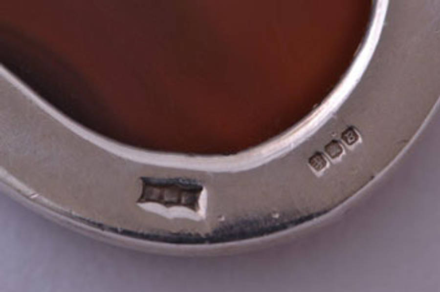 Silver Modernist Pendant |  |