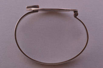 Silver Retro Bangle |  |