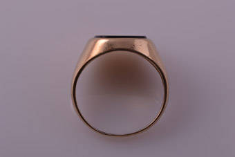 1970's Signet Ring