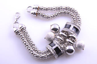 Modern Bracelet |  |