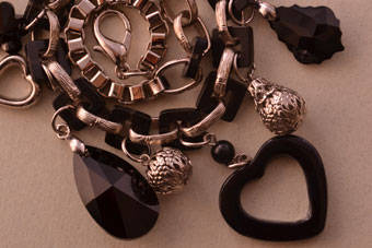 Modern Fashion Necklace |  |