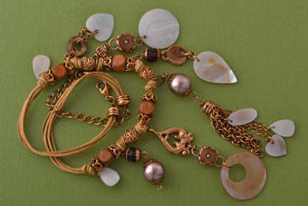 Modern Necklace |  |