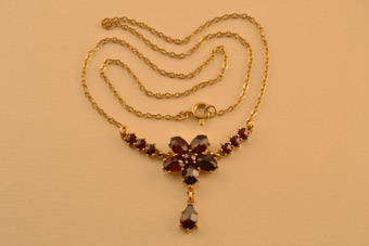 Modern Necklace |  |