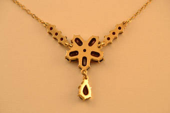 Modern Necklace |  |