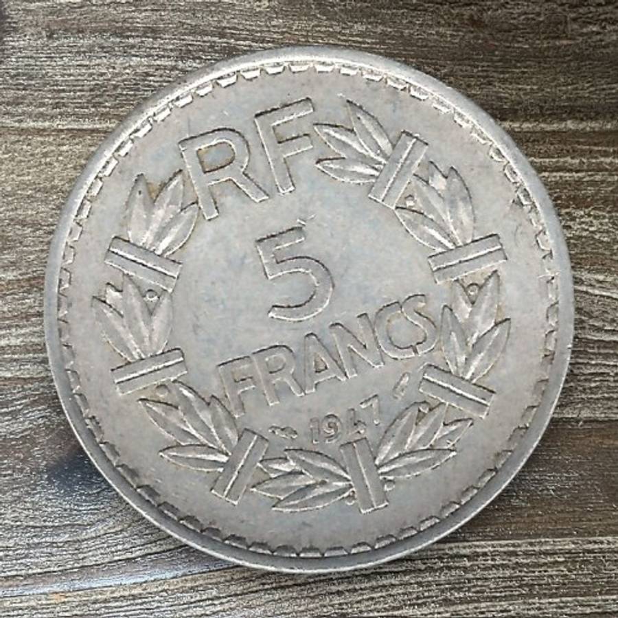 1947 *** 5 Franc *** Please use scan or picture to determine grade