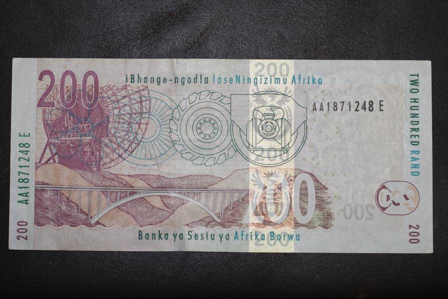 Gill Marcus *** R200 AA series *** Scarce