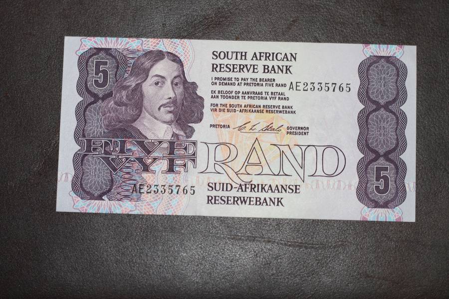 Stals First and only issue *** R5 *** Please grade from photos