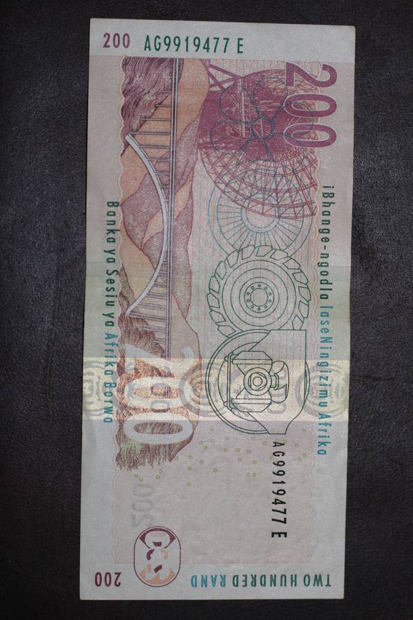 Mboweni *** R200 *** Please grade from photos