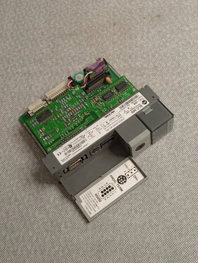 1746 SLC System 5/04 Controller 32K Memory 1747-L542 - USED