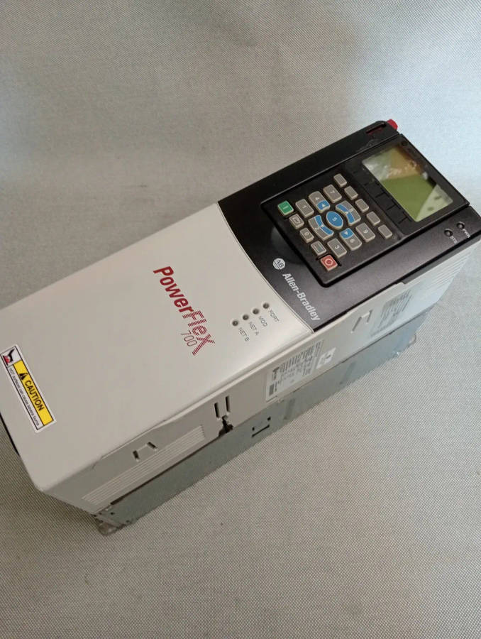 Powerflex 700 20BC8P7A0AYNANC0 - USED