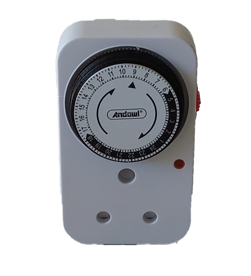 CL0555  Electrical - Andowl  Plug in Programmable Timer 220/240 Volts  16 Amps