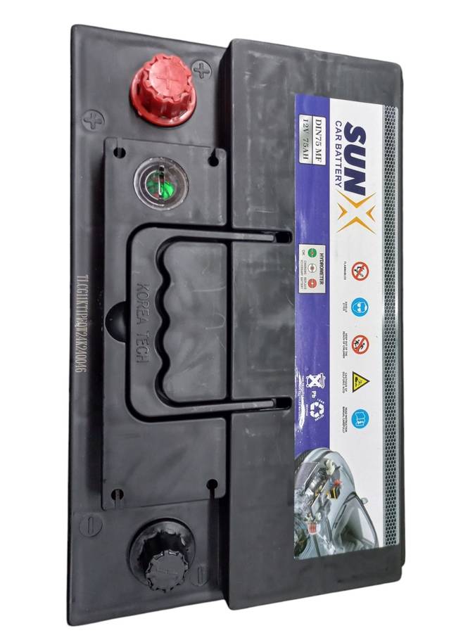 FB0282 SunX 657 - Auto Battery 12 Volt 72 Ah with OLD Battery. Plus R220 without OLD Battery.
