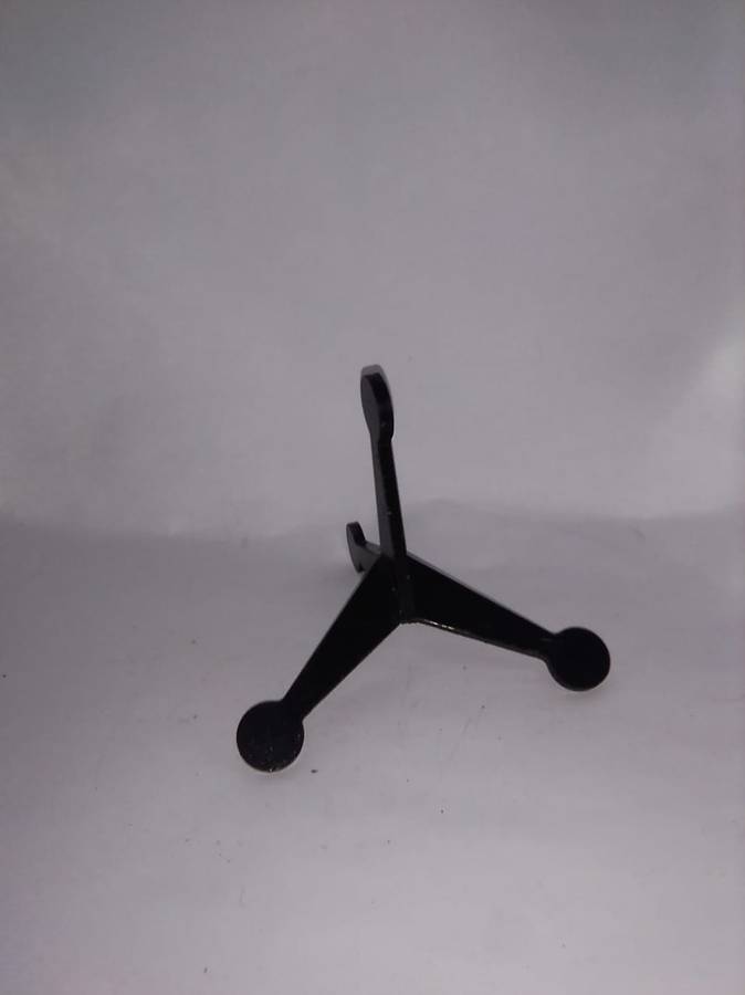 METAL CONSTRUCTION TARGETS LARGE