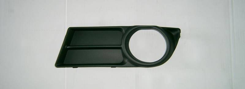 Corolla Verso (zze12_) Front Left Bumper Grill With Fog Hole   2005-2009