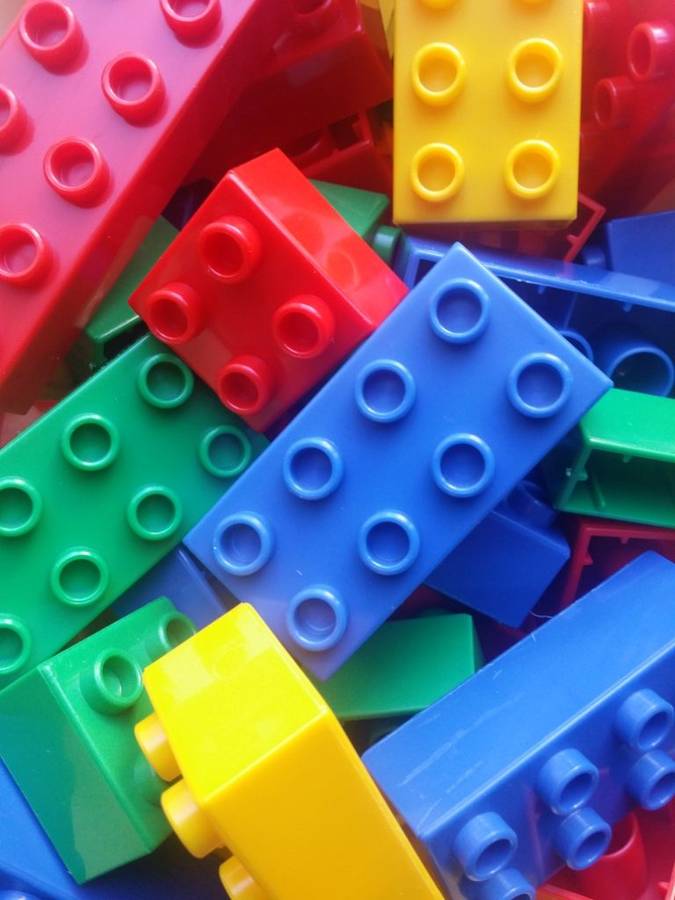Prime Colored Bag of Blocks