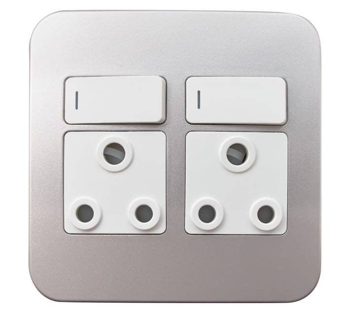 Veti Switch Plug Double - White/Silver