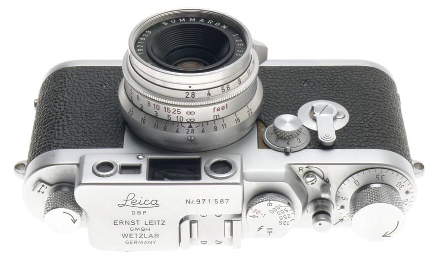 SUMMARON SILVER 1:2.8/35mm SCREW MOUNT M39 LENS WITH LEICA IIIG FILM CAMERA f=35