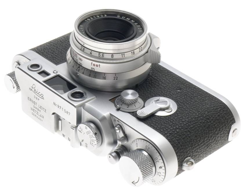 SUMMARON SILVER 1:2.8/35mm SCREW MOUNT M39 LENS WITH LEICA IIIG FILM CAMERA f=35