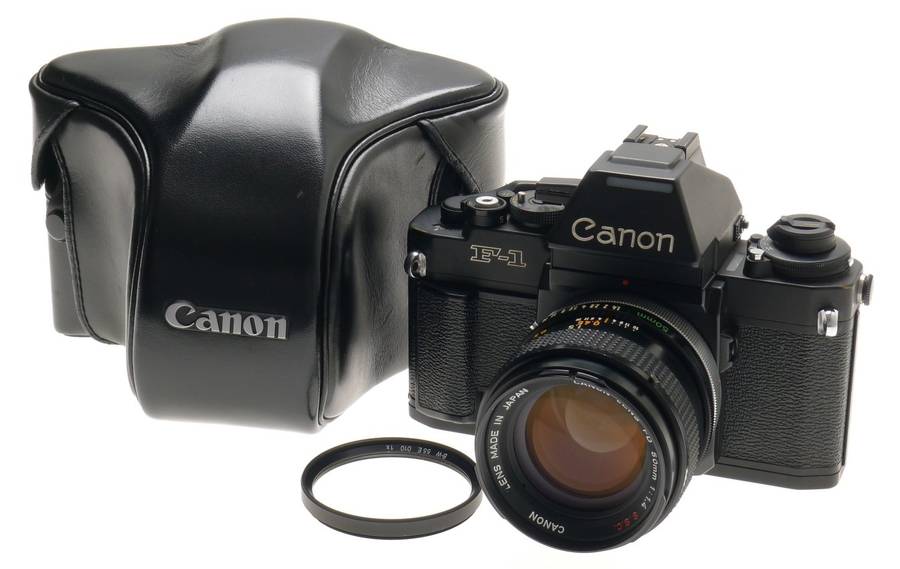 CANON F-1 SLR 35mm FILM CAMERA AE FINDER FN 1.4 S.S.C f=50mm CASE FILTER 1.4/50