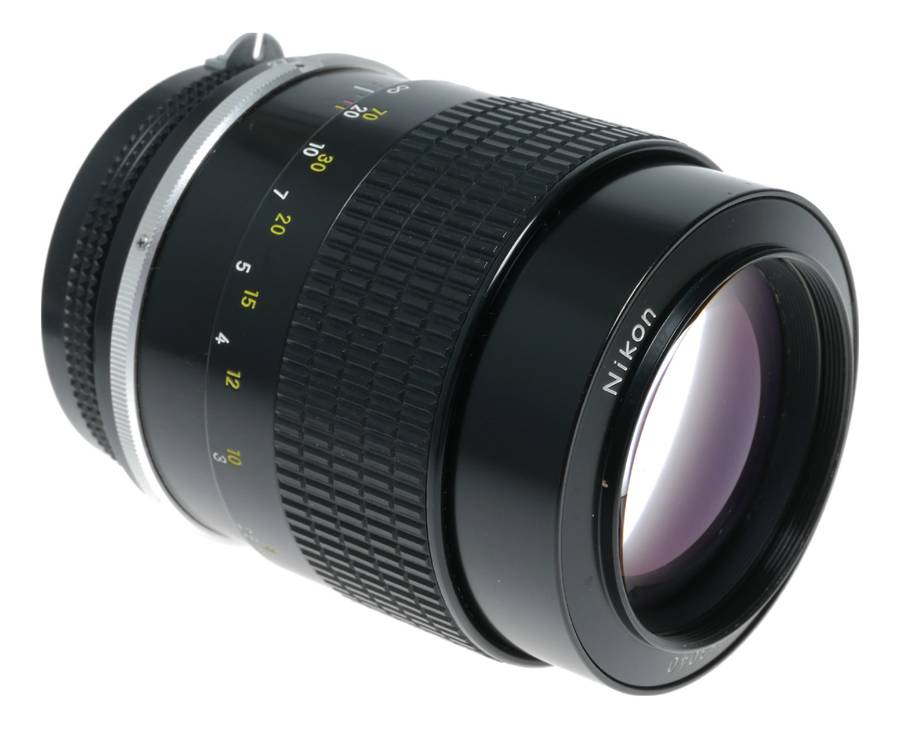 Nikkor 135mm 1:2.8 Nikon tele lens 2.8/135 Vintage SLR optics