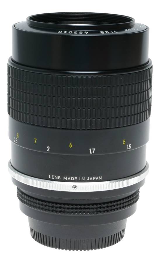 Nikkor 135mm 1:2.8 Nikon tele lens 2.8/135 Vintage SLR optics