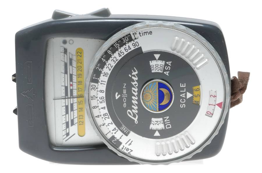 Gossen Lunasix Exposure meter set with leather case strap and manual