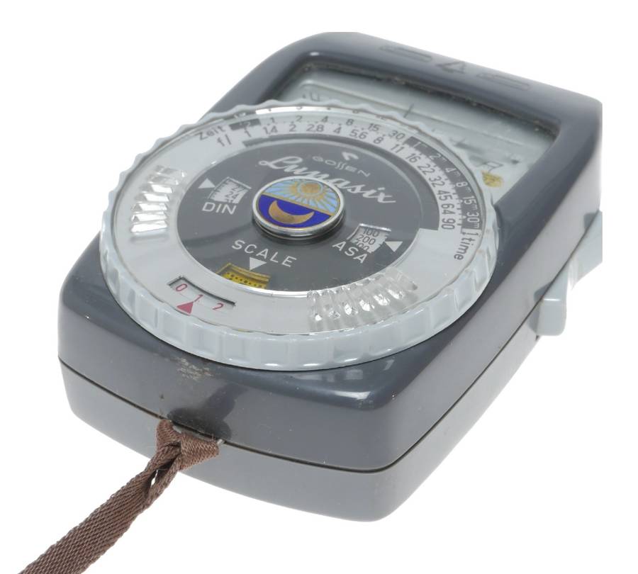 Gossen Lunasix Exposure meter set with leather case strap and manual