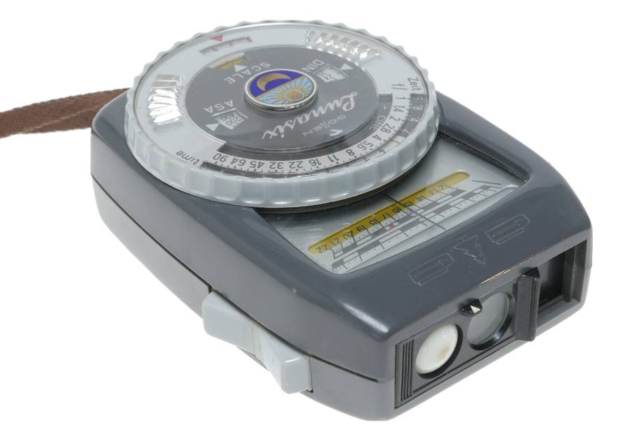 Gossen Lunasix Exposure meter set with leather case strap and manual