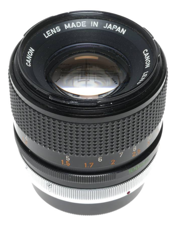 Canon Lens FD 100mm 1:2.8 S.S.C vintage 35mm SLR film camera lens 2.8/100
