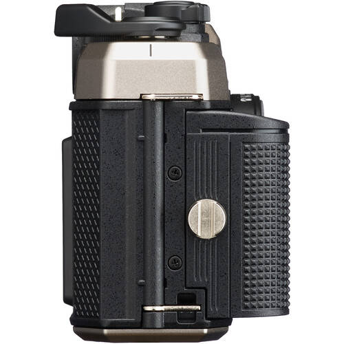 PENTAX 17 - 35mm Half-frame Analogue Film Camera
