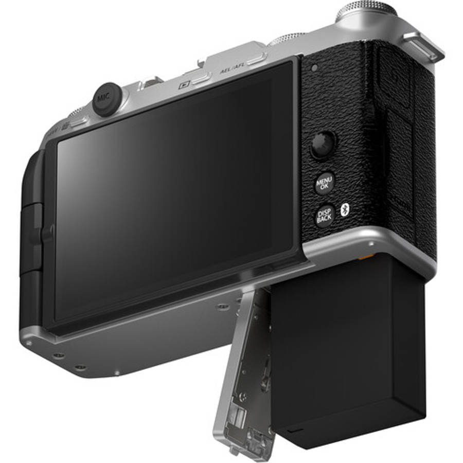 Fujifilm XM5 Mirrorless Camera Body (Silver)