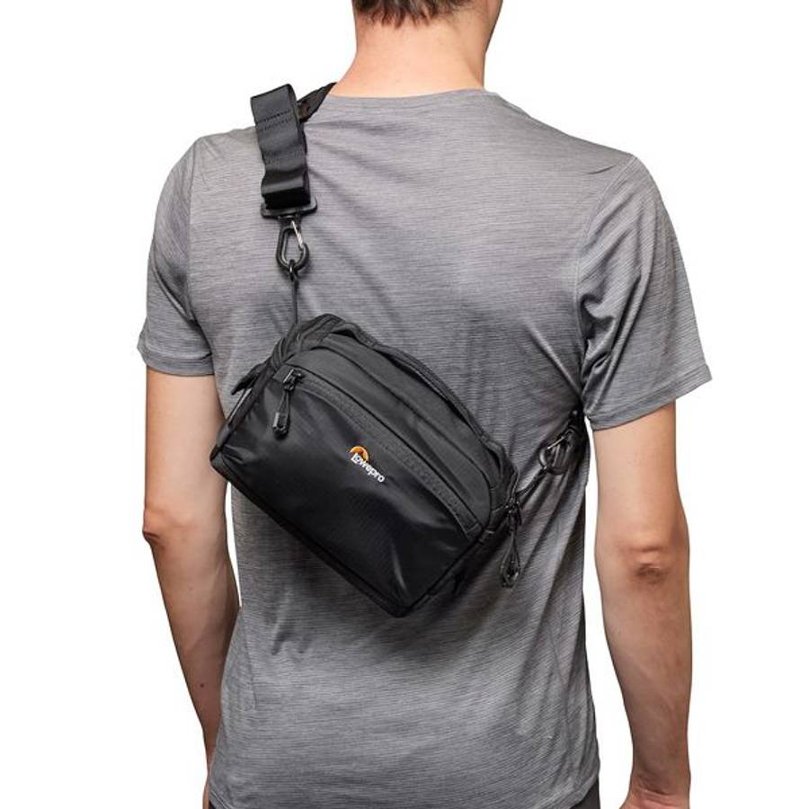Lowepro ProTactic Lite SLX 110 AW III Shoulder Bag (Black)