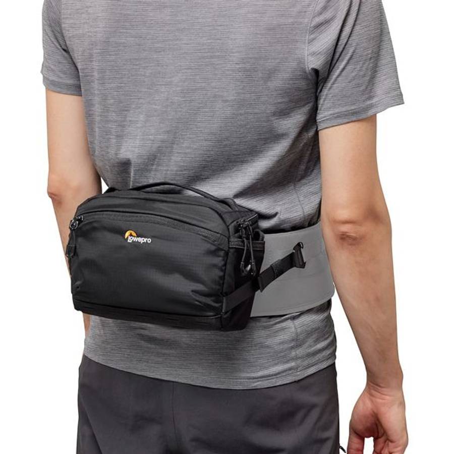 Lowepro ProTactic Lite SLX 110 AW III Shoulder Bag (Black)