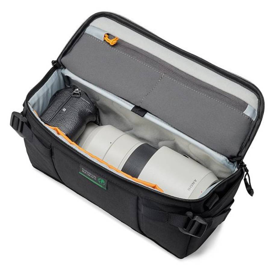 Lowepro ProTactic Lite SLX 120 AW III Shoulder Bag (Black)