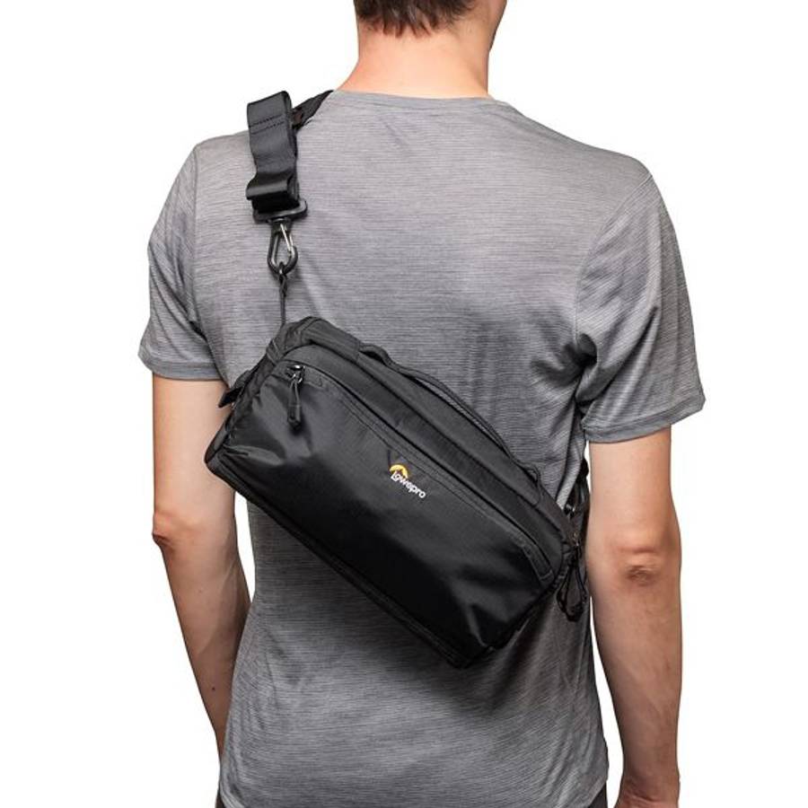 Lowepro ProTactic Lite SLX 120 AW III Shoulder Bag (Black)