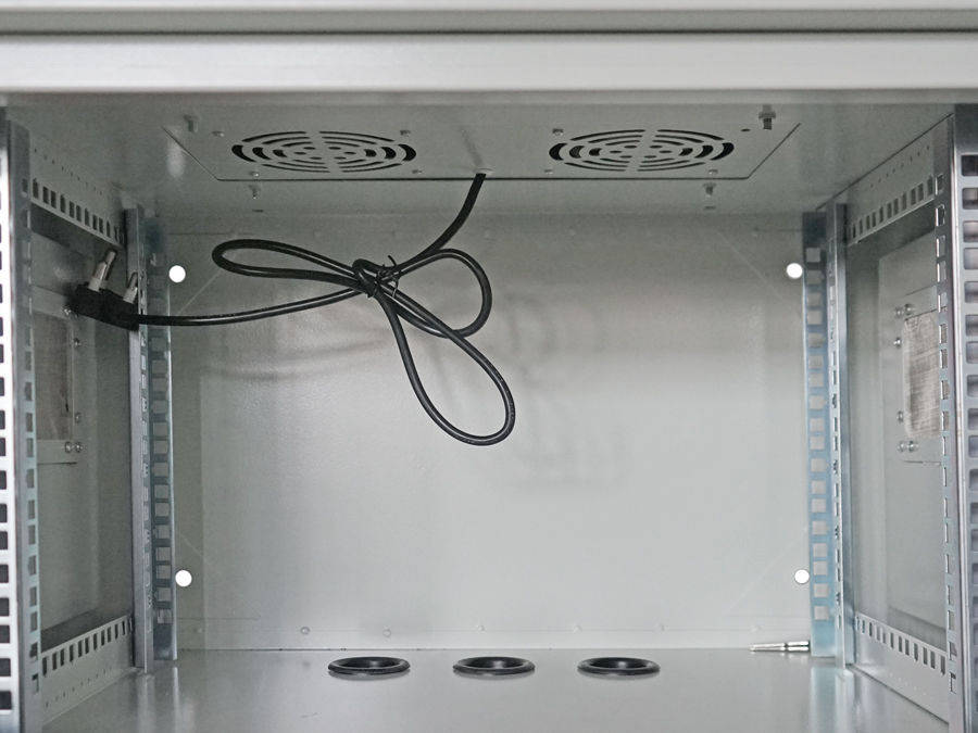 6U 450mm Deep Outdoor Cabinet with 2 fans